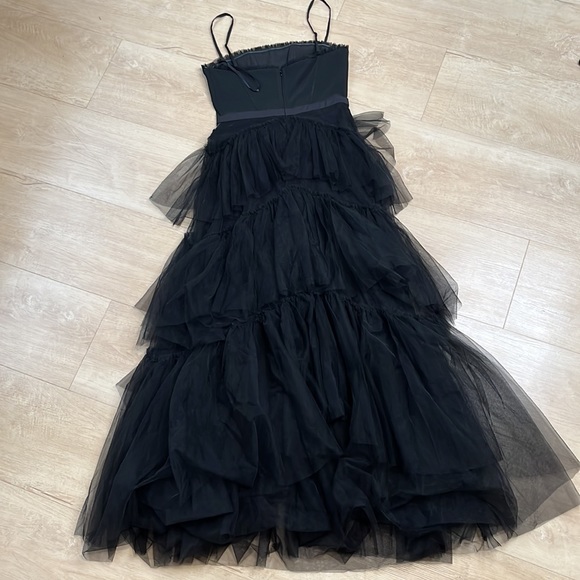 Betsy & Adam Illusion Tiered Ruffle Tulle Square Neck Corset Mesh Gown 2 0990 - Picture 6 of 9